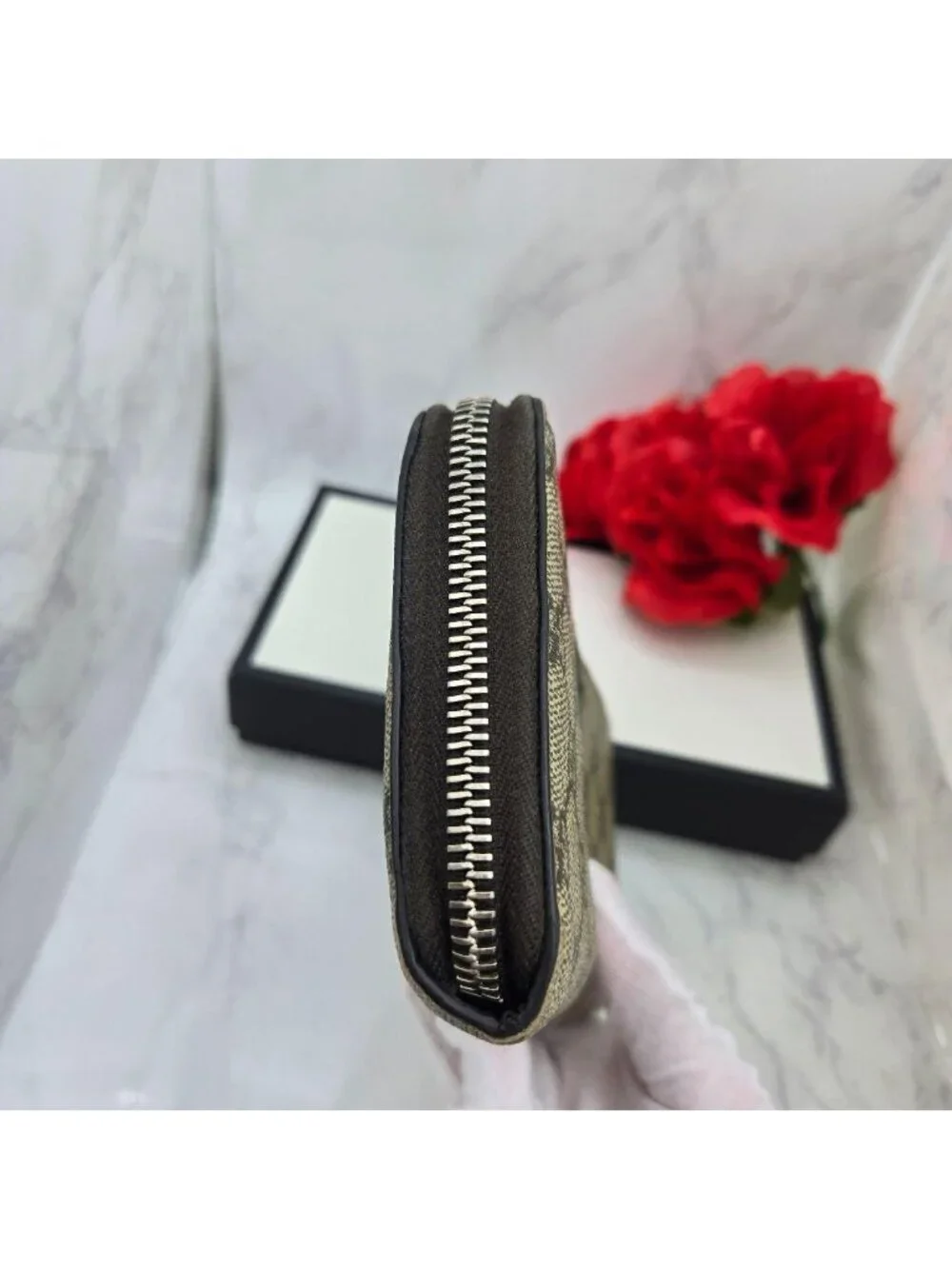 Gucci Wallet Sherry Line GG Supreme